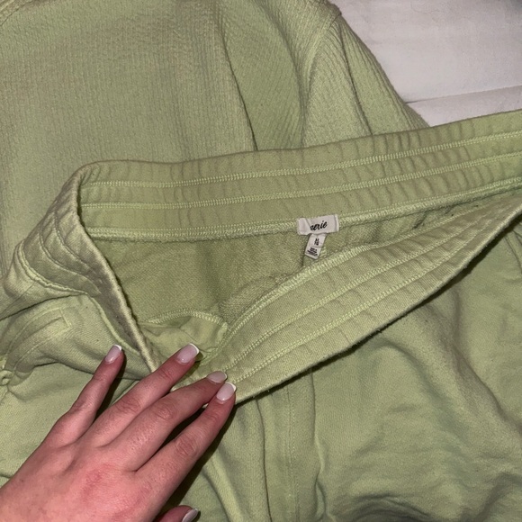 Aerie Matching Set - Picture 3 of 4